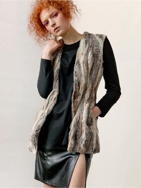 Hilary MacMillan Faux Fur Open-Front Vest